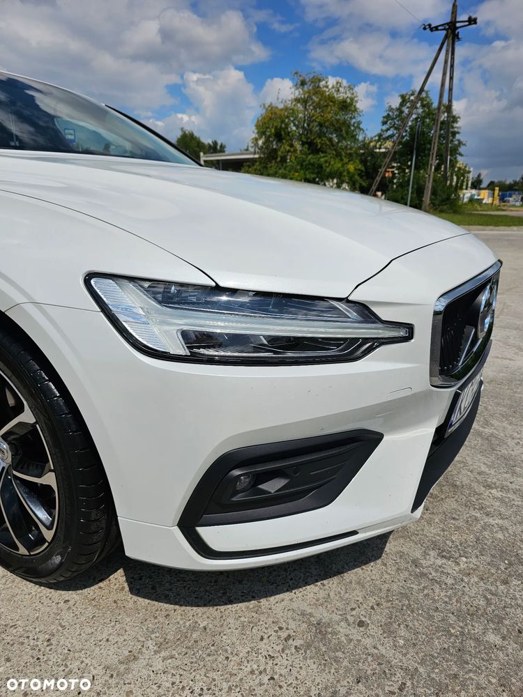 Volvo V60 D3 Momentum Pro - 8