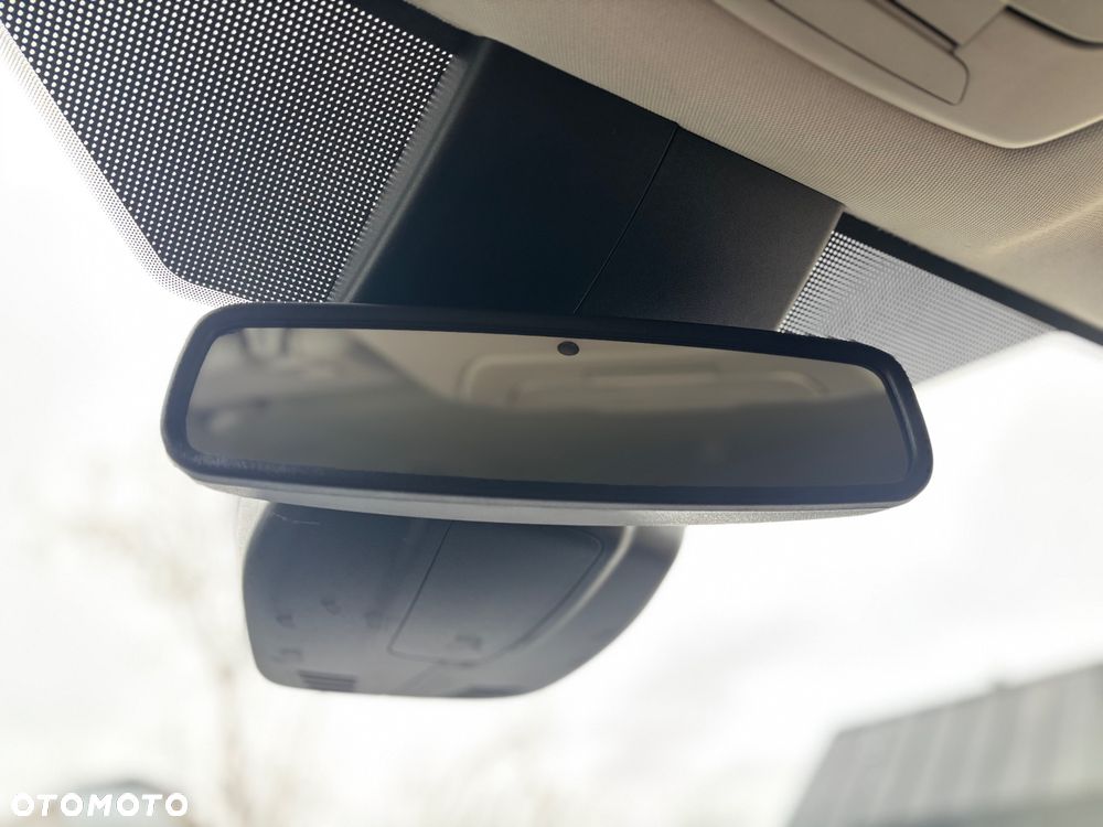 Ford Kuga 2.0 TDCi 4x4 Individual - 24