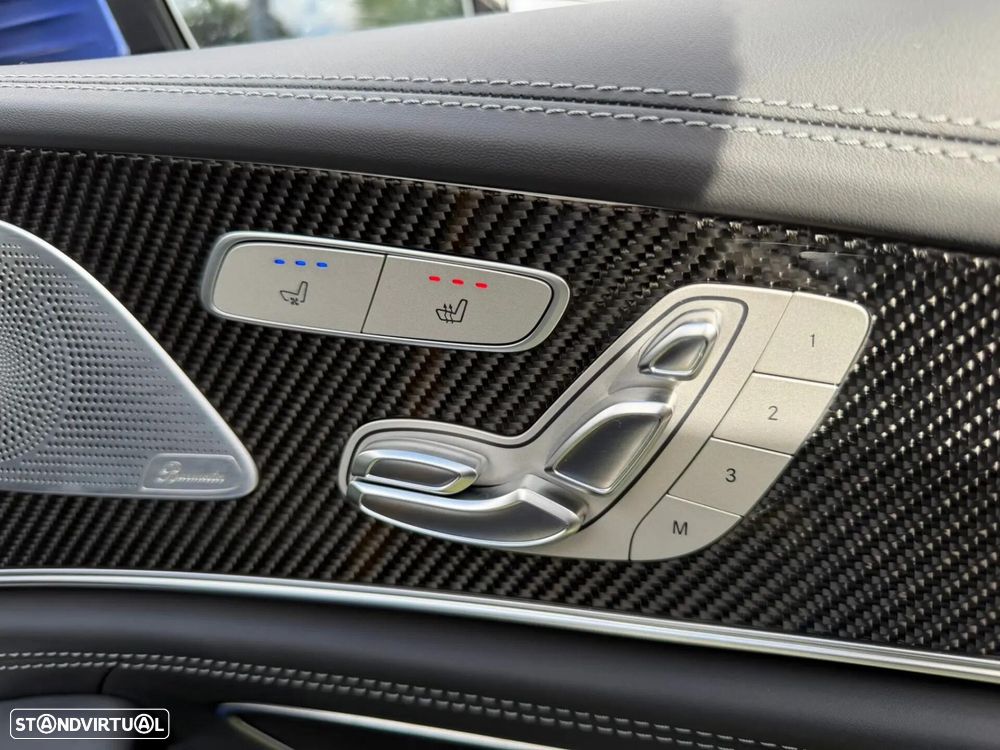 Mercedes-Benz AMG GT 4 portas 43 4Matic+ - 31