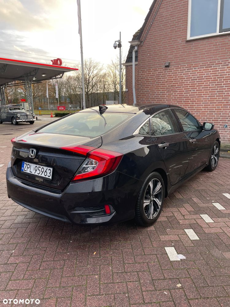 Honda Civic 1.5 T Elegance - 13
