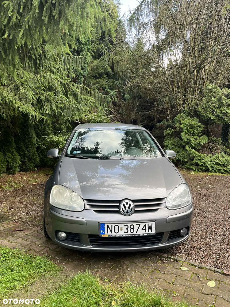 Volkswagen Golf - 4