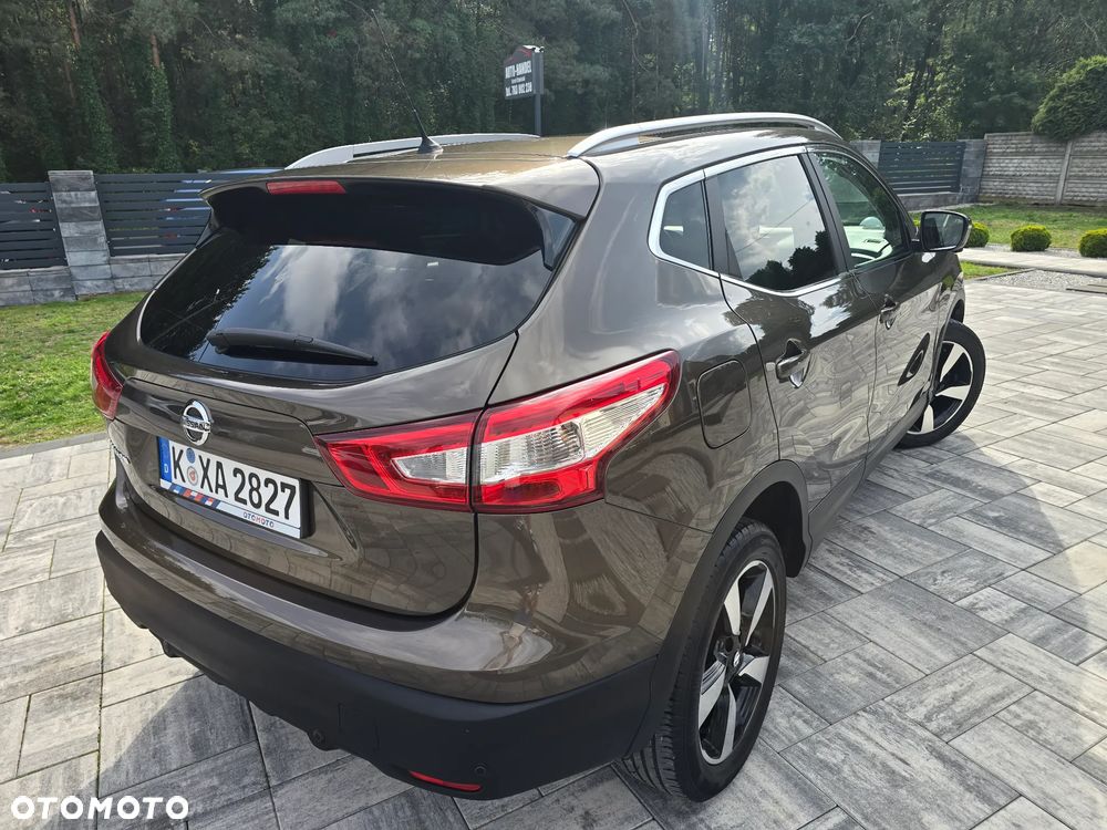 Nissan Qashqai 1.6 DIG-T N-Connecta - 15