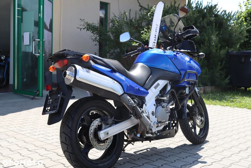 Suzuki V-STROM - 9
