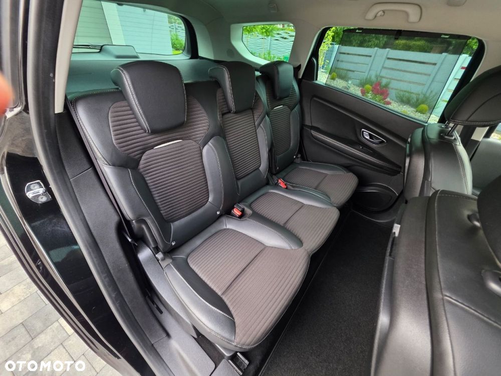 Renault Grand Scenic - 23