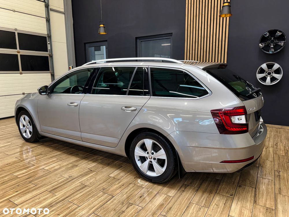 Skoda Octavia - 10