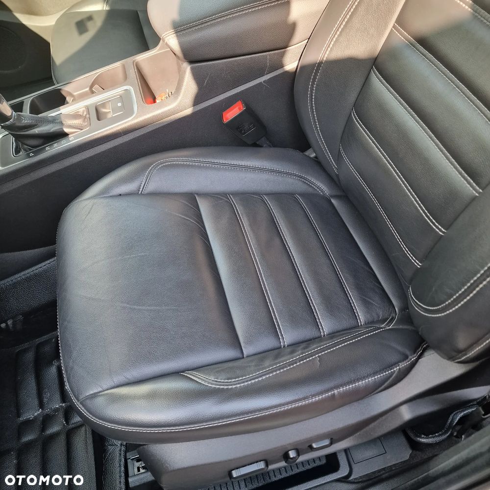 Ford Escape - 10