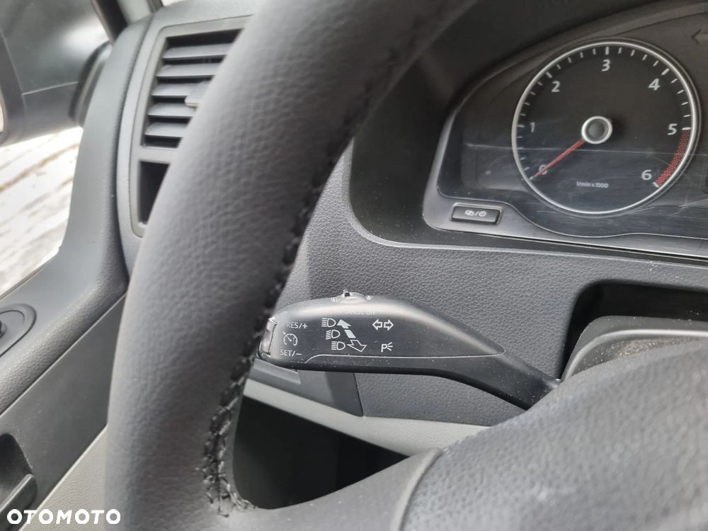 Volkswagen Transporter - 24