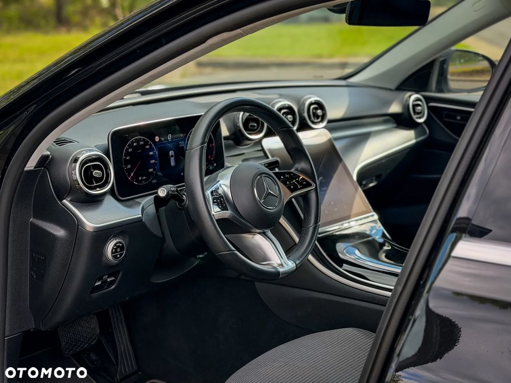 Mercedes-Benz Klasa C 300 d mHEV Avantgarde - 7