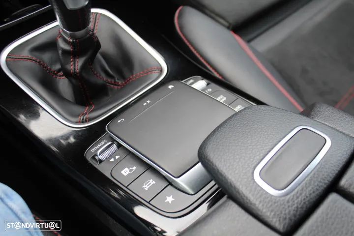 Mercedes-Benz A 180 d AMG Line - 53