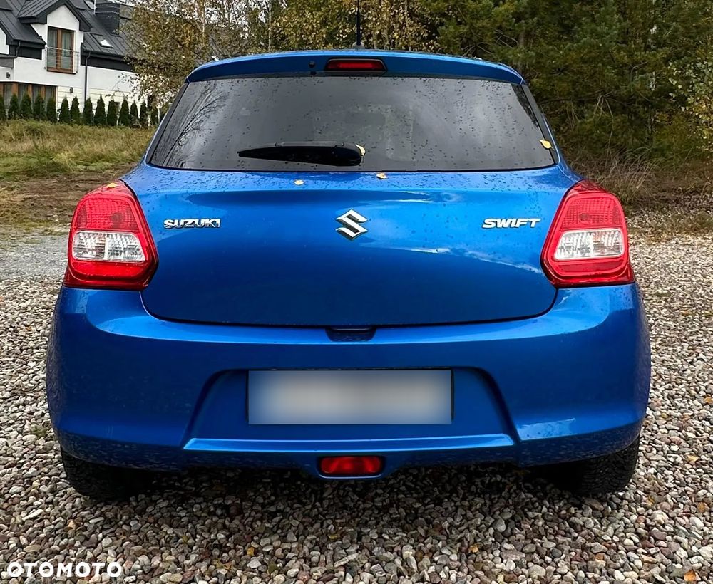 Suzuki Swift 1.2 Premium - 4