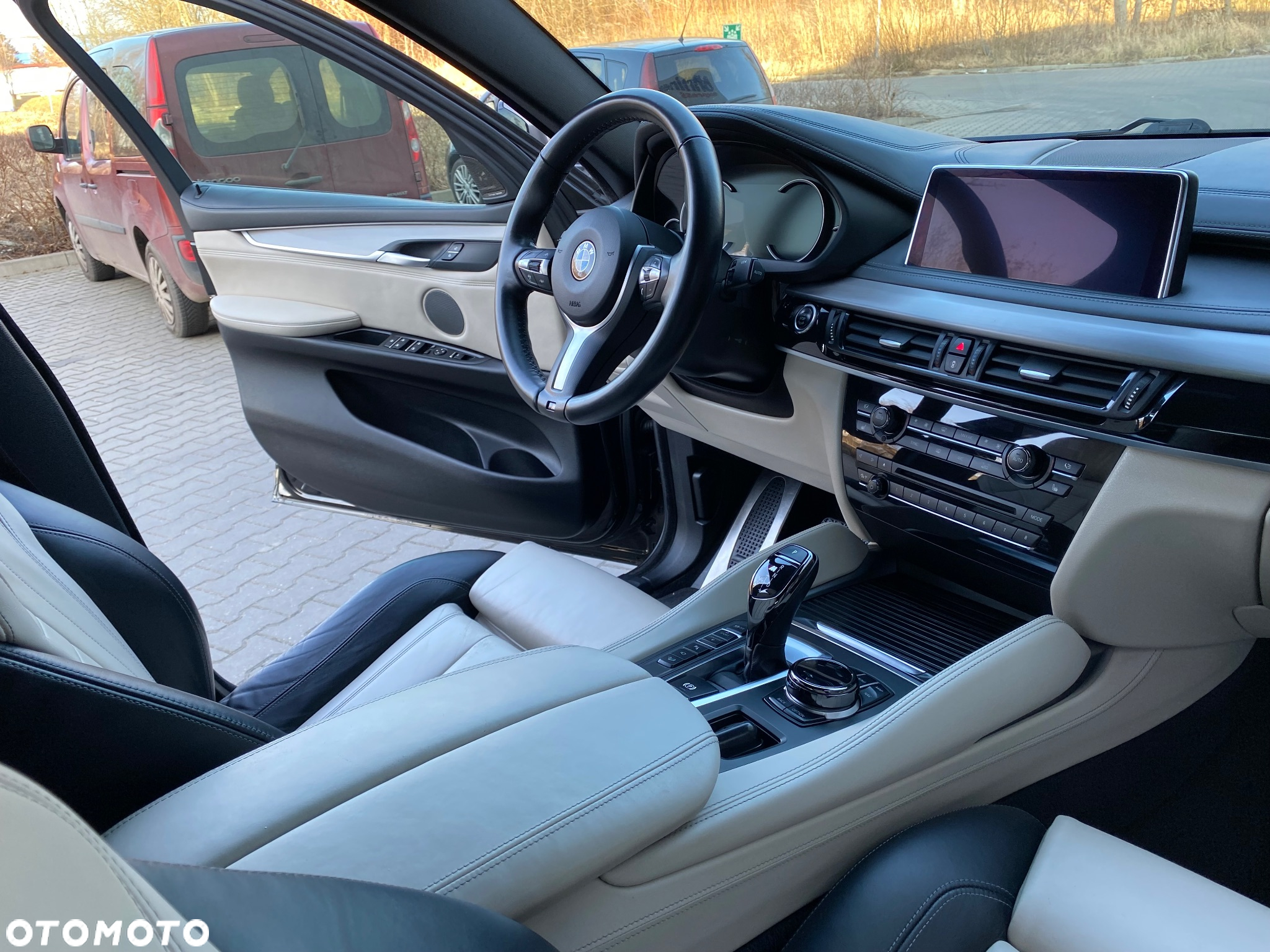 BMW X6 M50d - 11