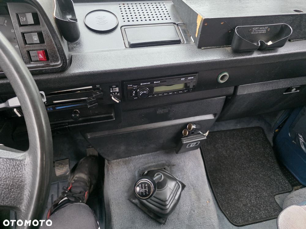 Volkswagen California - 23