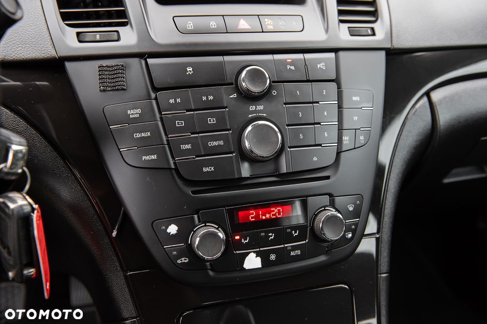 Opel Insignia - 22