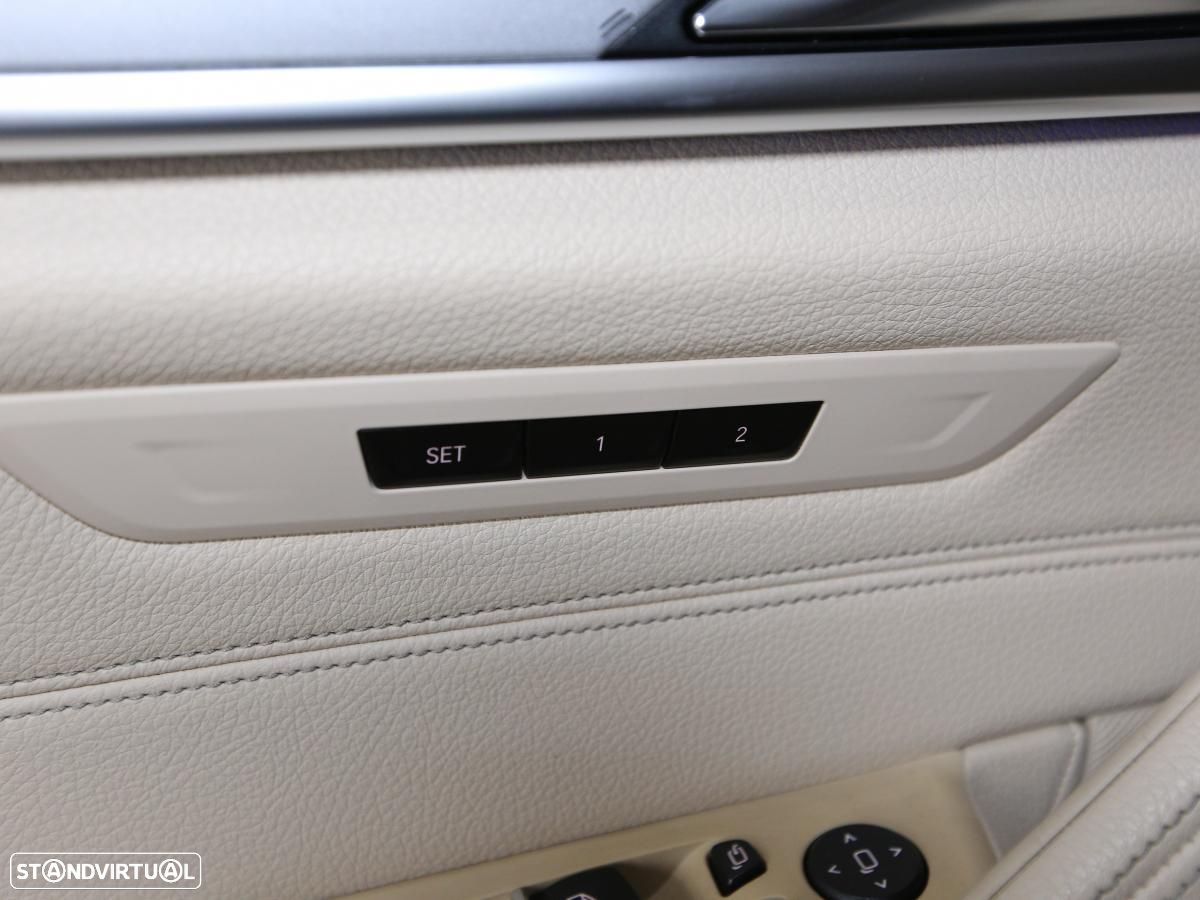 BMW 520 - 15