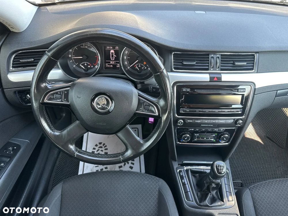 Skoda Superb 2.0 TDI Ambition - 19