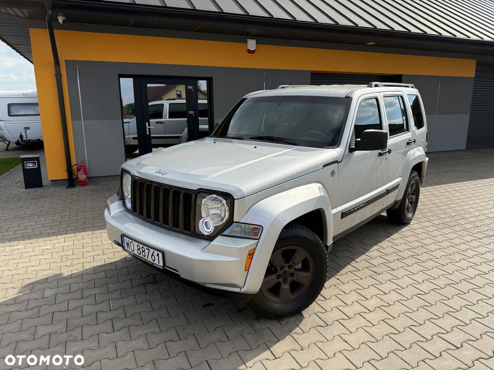 Jeep Liberty - 1
