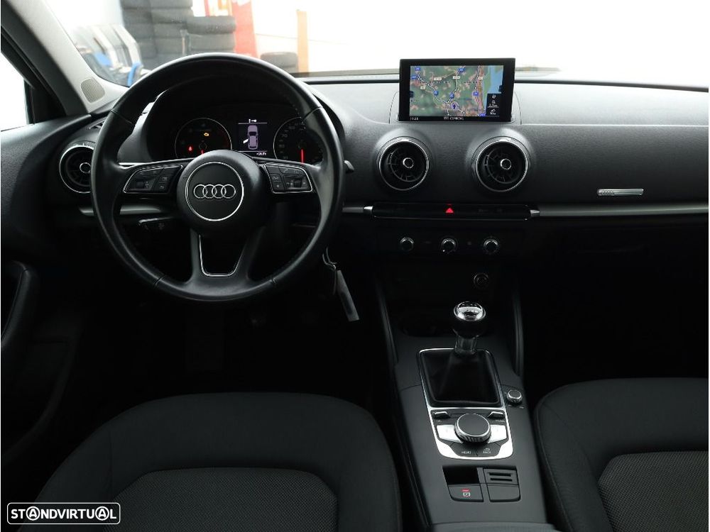 Audi A3 Sportback 30 TDI - 18