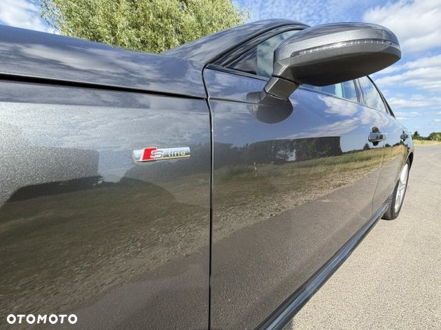 Audi A4 Limousine 35 TFSI mHEV S Line S tronic - 14