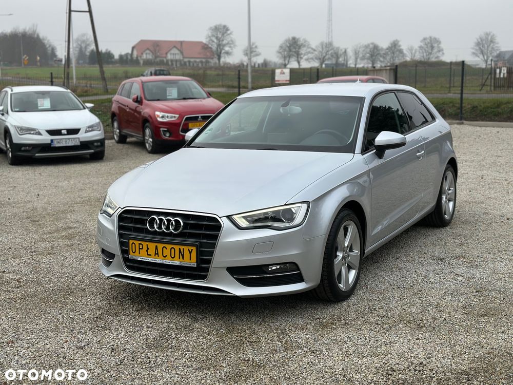 Audi A3 3-drzwiowe 1.4 TFSI S line Sportpaket - 3