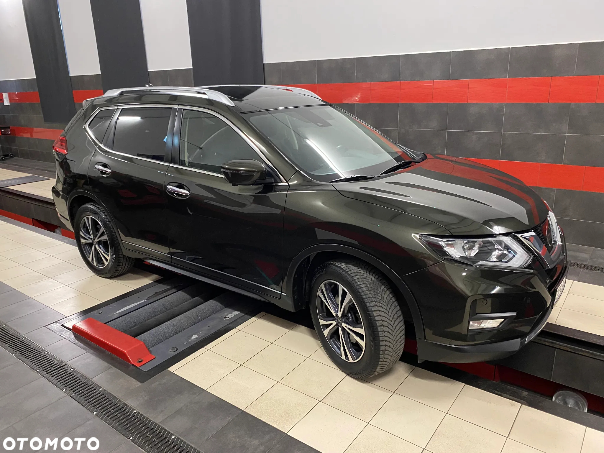 Nissan X-Trail 1.6 DIG-T Tekna 2WD 7os - 3