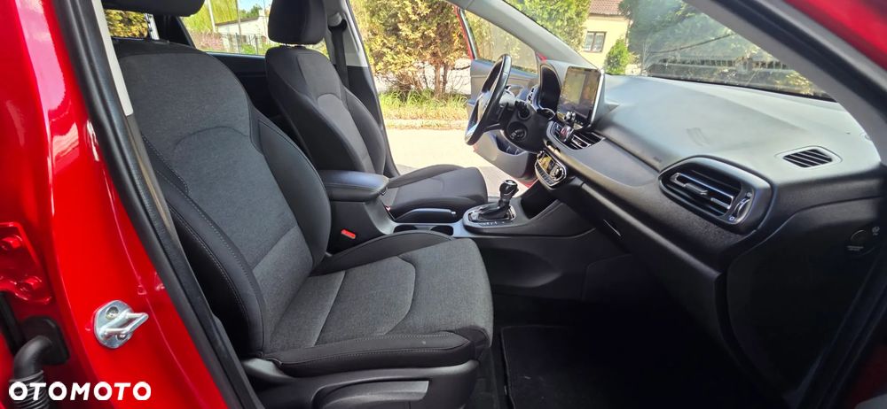 Hyundai i30 1.6 CRDI DCT Select - 32
