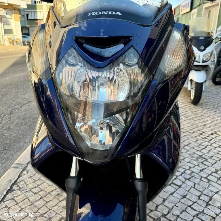 Honda Silver Wing 400 - 5
