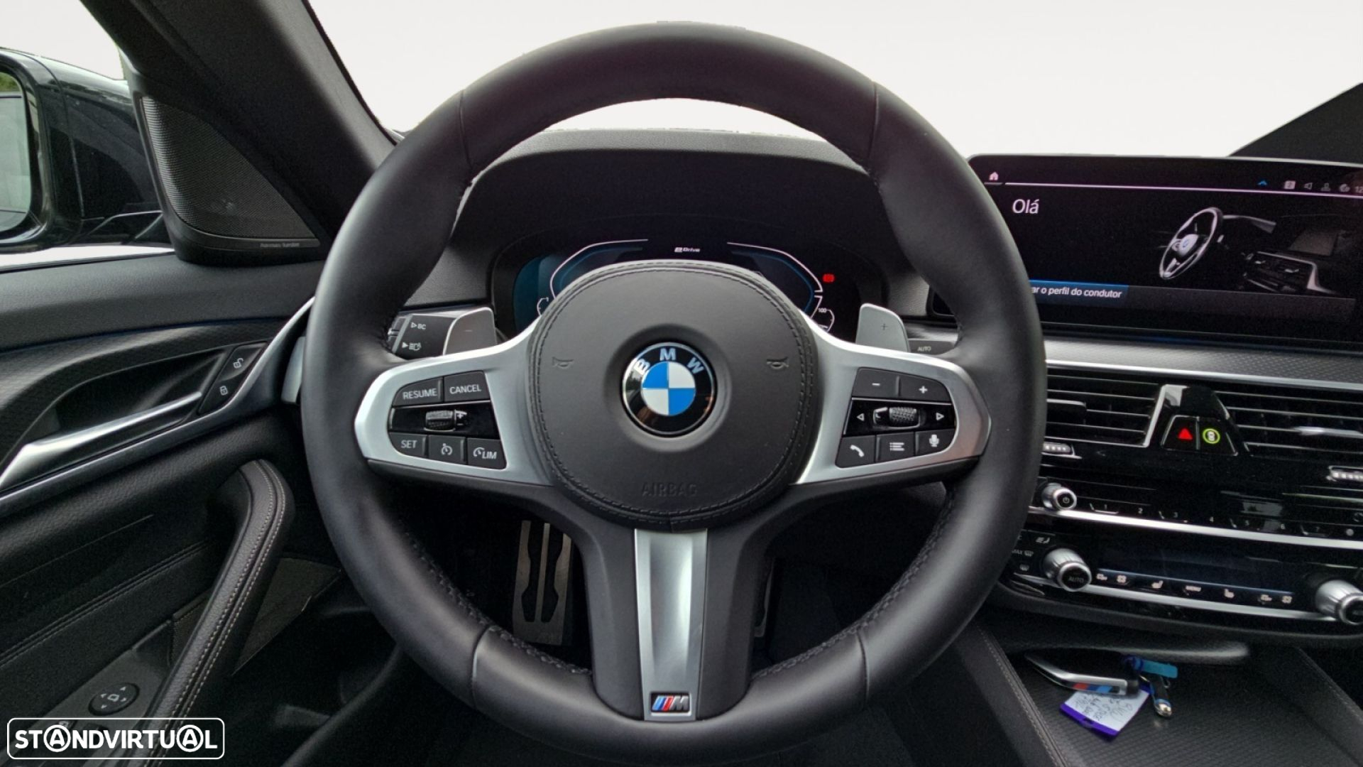 BMW 545 e xDrive Pack M - 12
