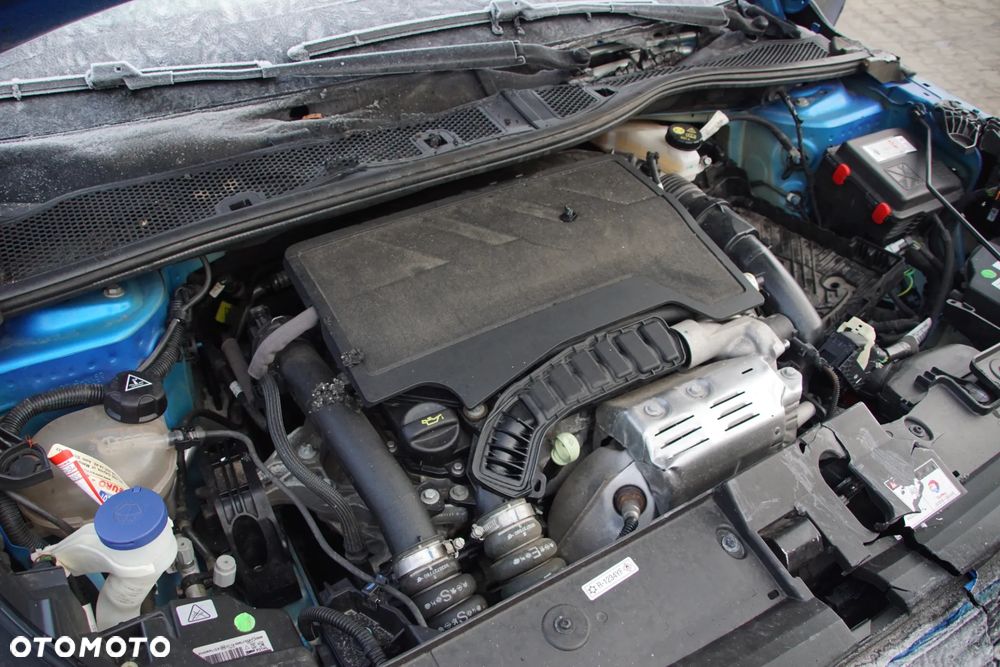 Auto na części - Peugeot 208 II GT Line 1.2 PureTech 101 KM HN05 9830759380 ESM 2020R Silnik Skrzynia Drzwi Szyba Klapa Zderzak Lampa Klamka Deska Kokpit Sterownik Moduł Czujnik Licznik Wyświetlacz Kierownica Panel - 18