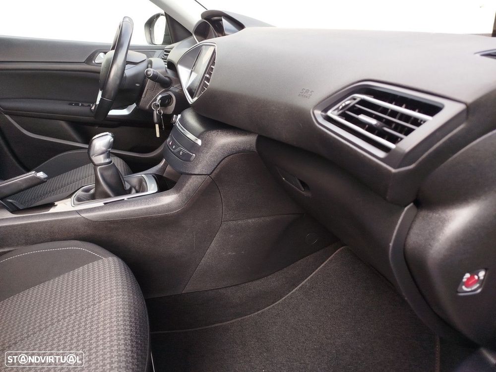 Peugeot 308 PureTech 110 Stop & Start Allure - 24