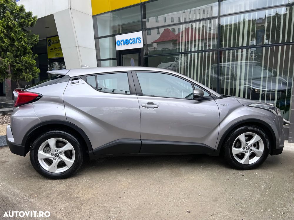 Toyota C-HR - 12