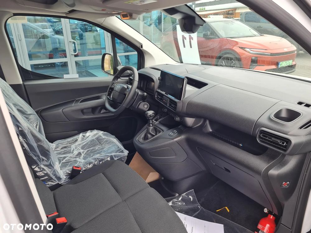 Toyota Proace City - 6