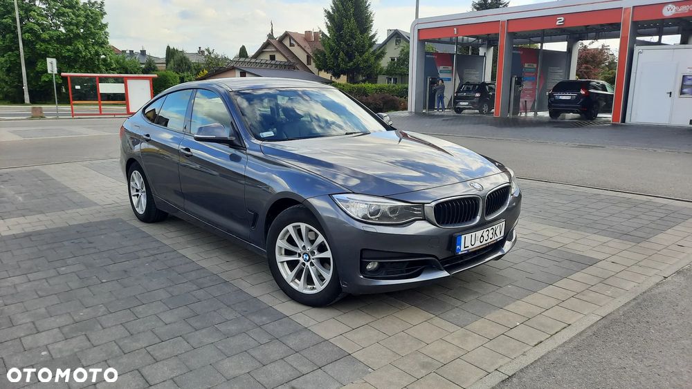 BMW 3GT 320i Advantage - 2
