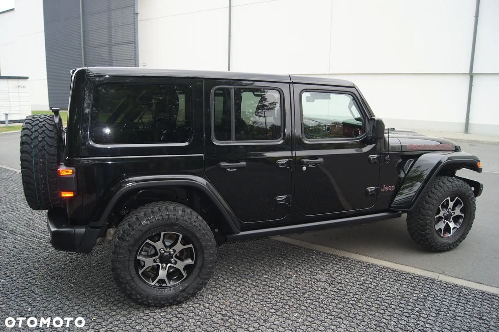 Jeep Wrangler - 25