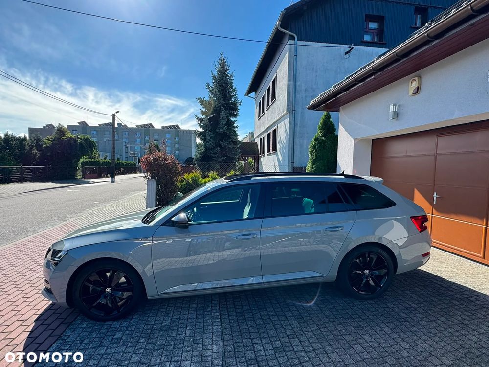 Skoda Superb 2.0 TSI 4x4 Sportline DSG - 10