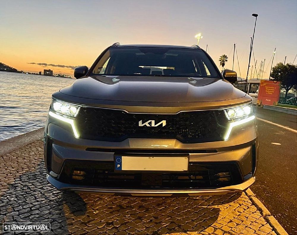 Kia Sorento 1.6 T-GDI HEV Concept - 4