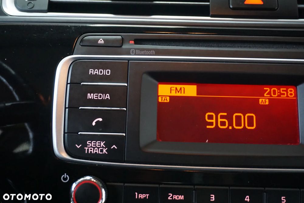 Kia Rio 1.2 Spirit - 33