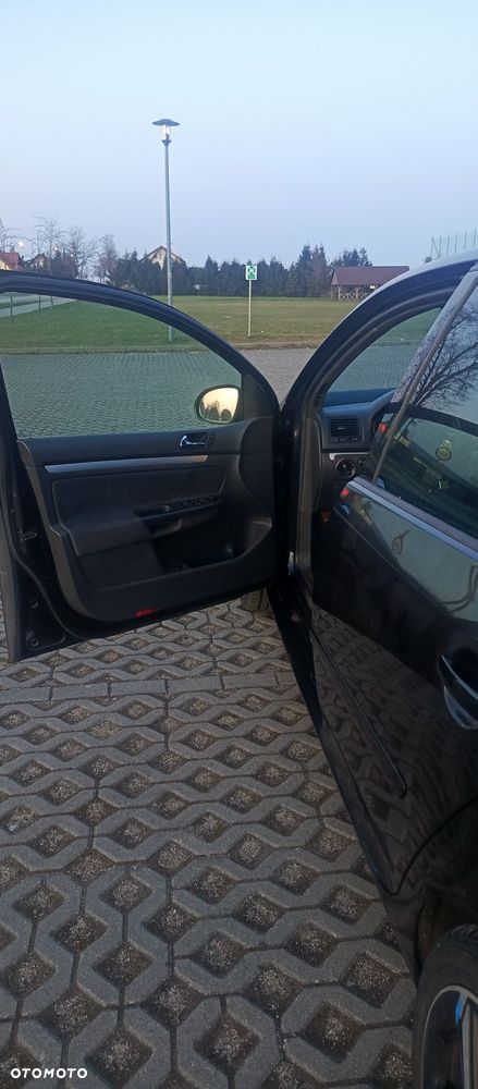 Volkswagen Golf V 03-08 - 6