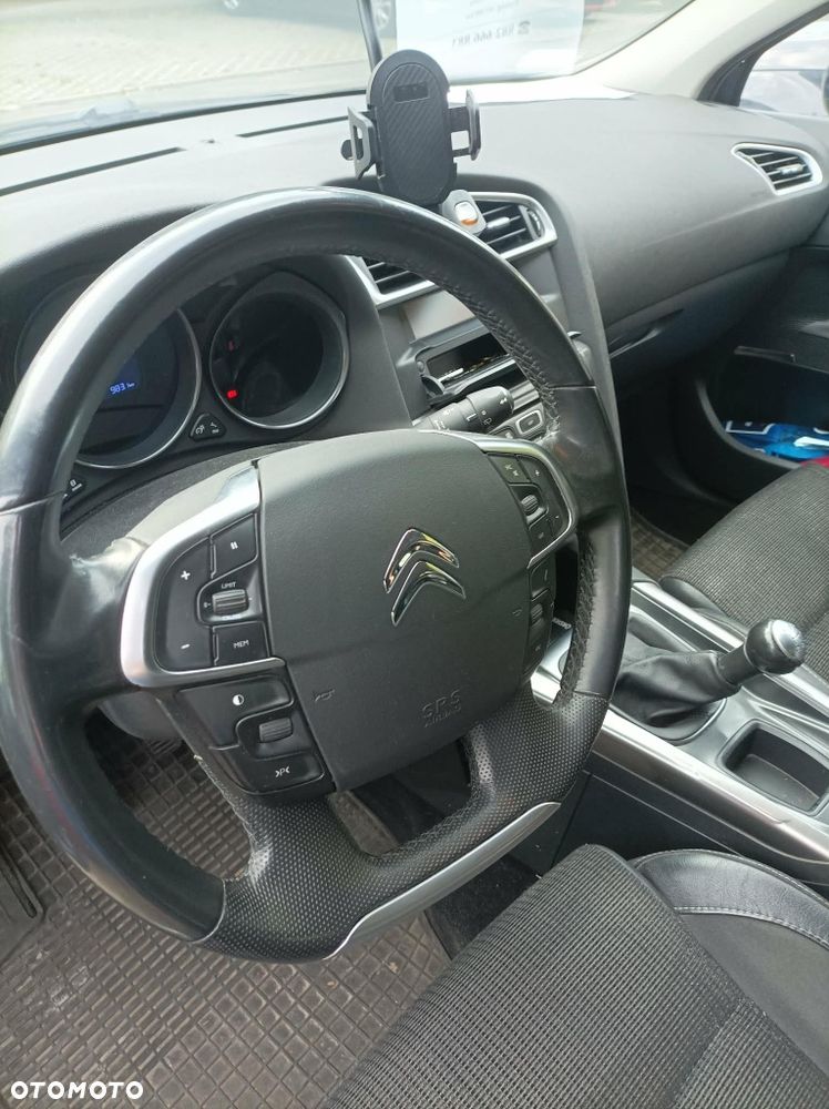 Citroën C4 - 4