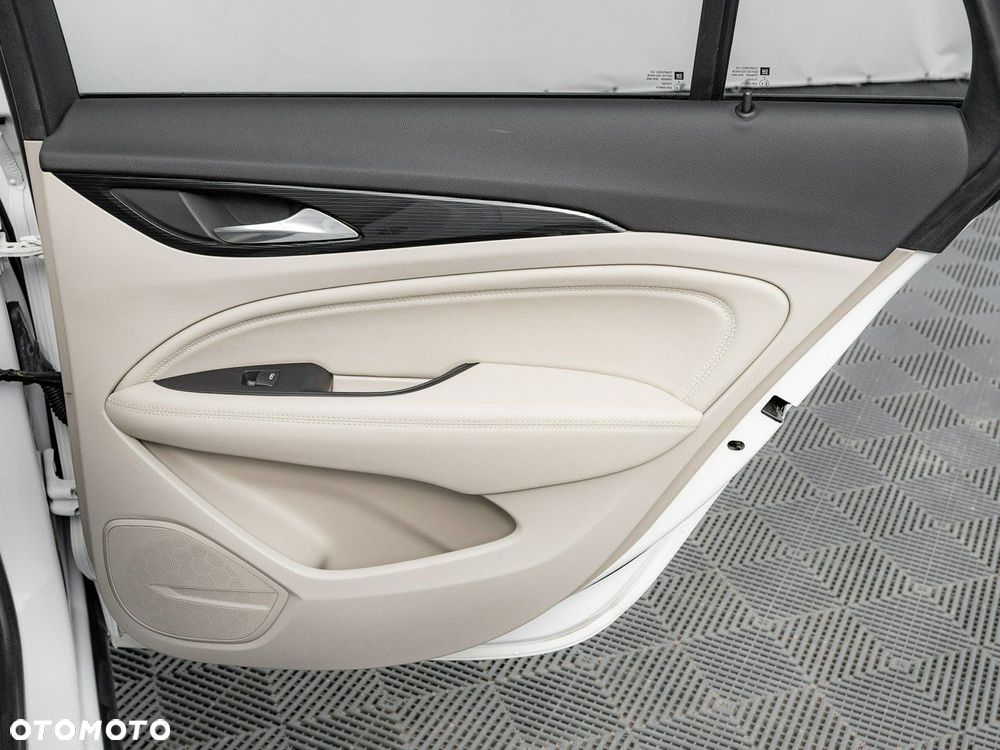 Opel Insignia 2.0 CDTI Innovation S&S - 31