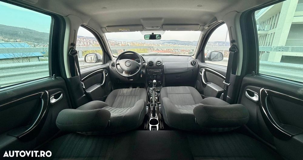 Dacia Duster dCi 110 FAP 4x4 Prestige - 8