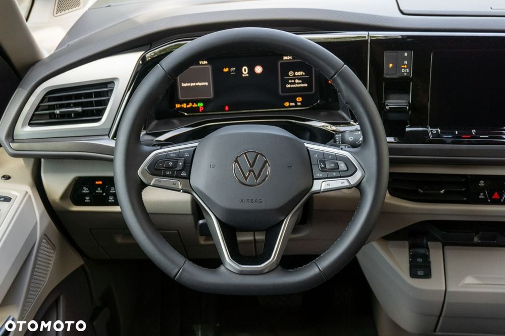 Volkswagen Multivan - 21