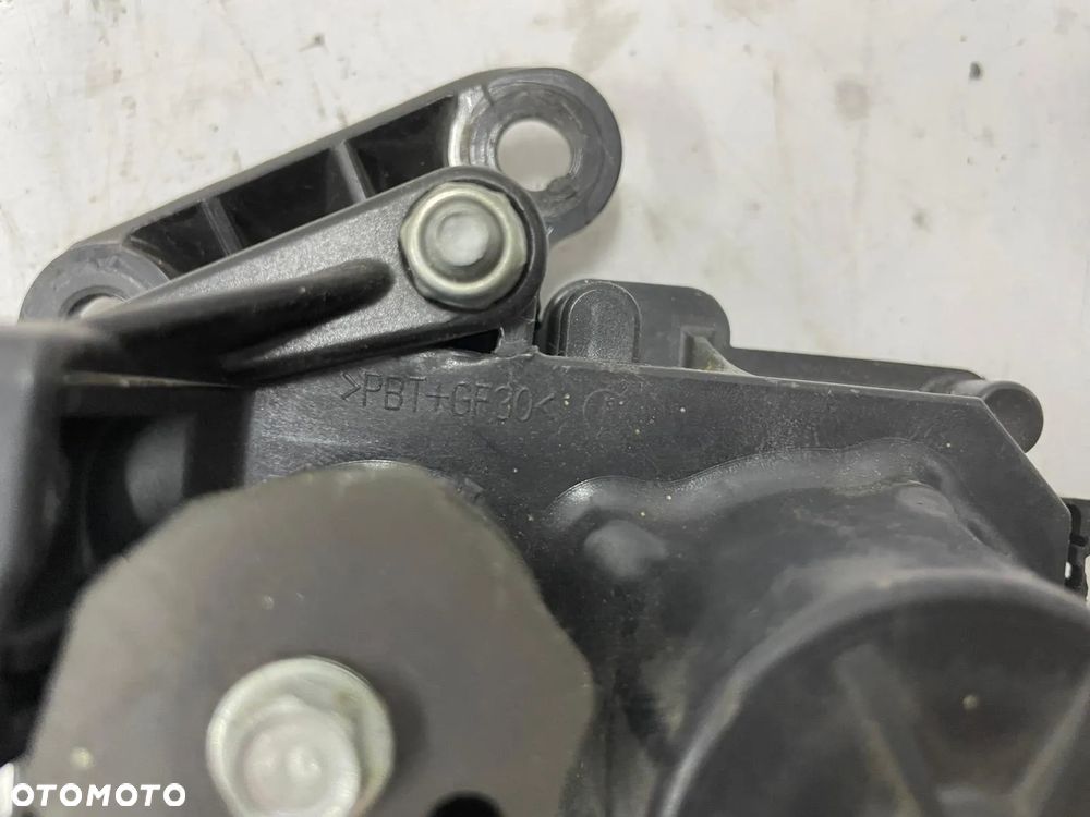Aprilia RSV4 1000; Tuono V4 2017-2021 Siłownik zaworu Exup - 4