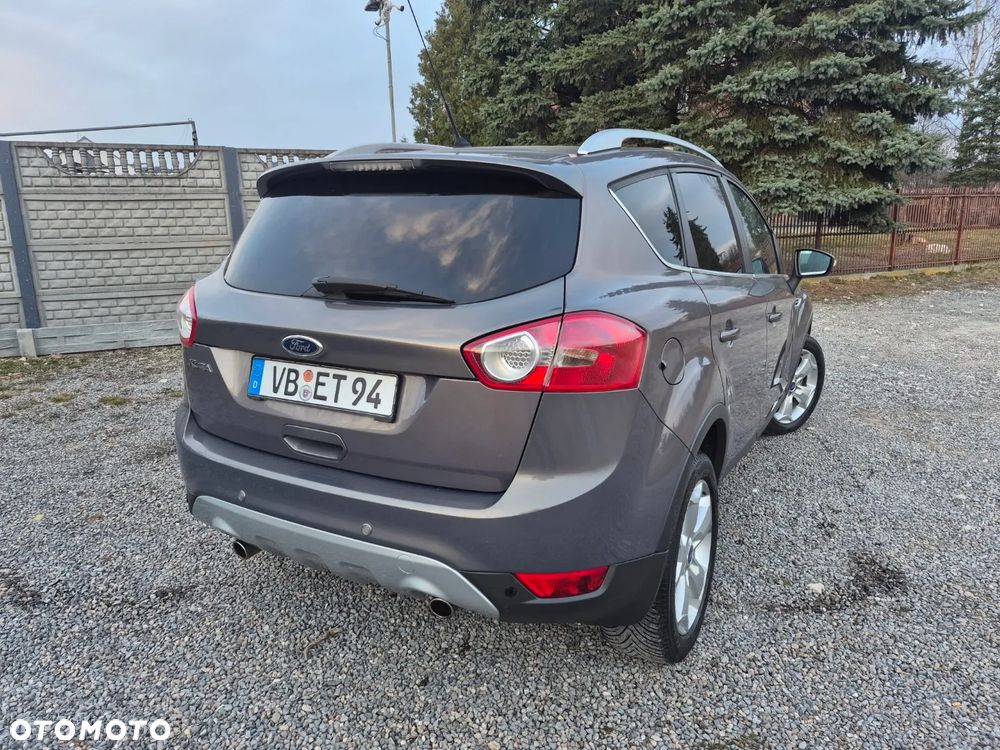 Ford Kuga 2.0 TDCi 4x4 Titanium - 9