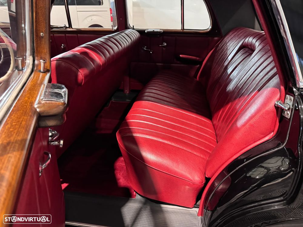 Mercedes-Benz MB180 - 22