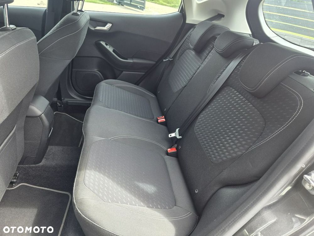 Ford Fiesta - 7