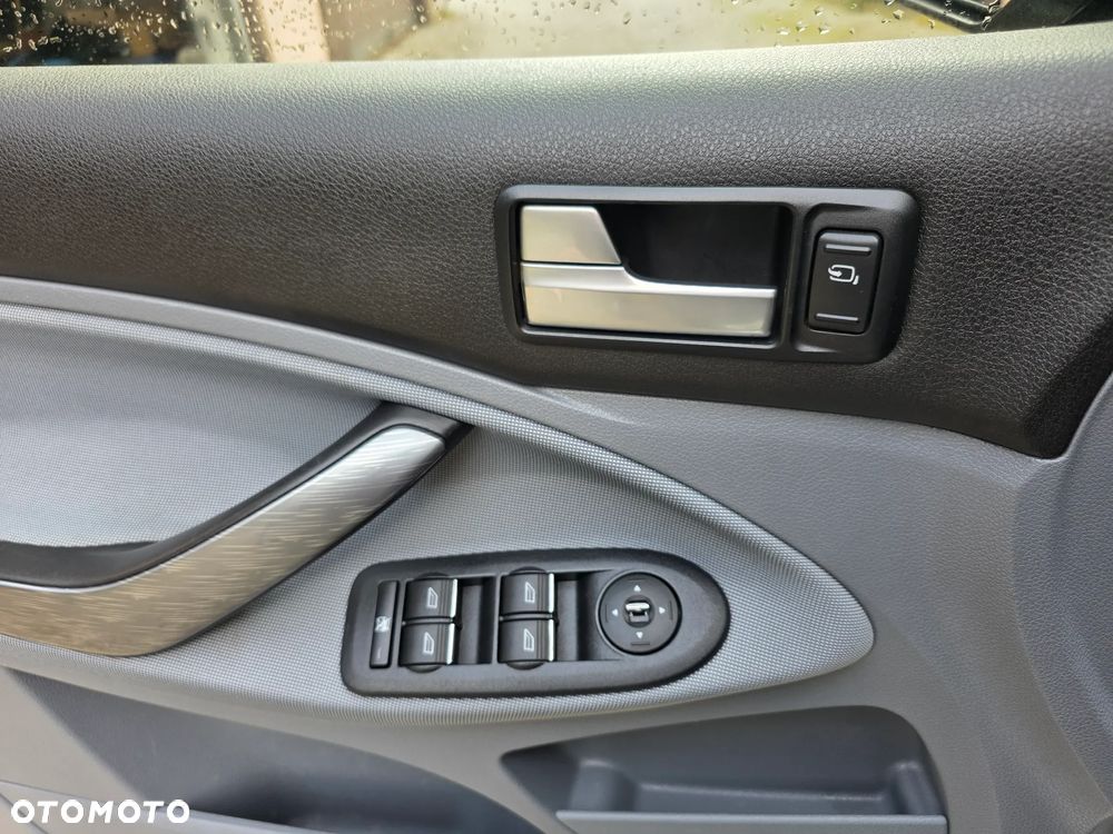 Ford C-MAX 2.0 Titanium - 15