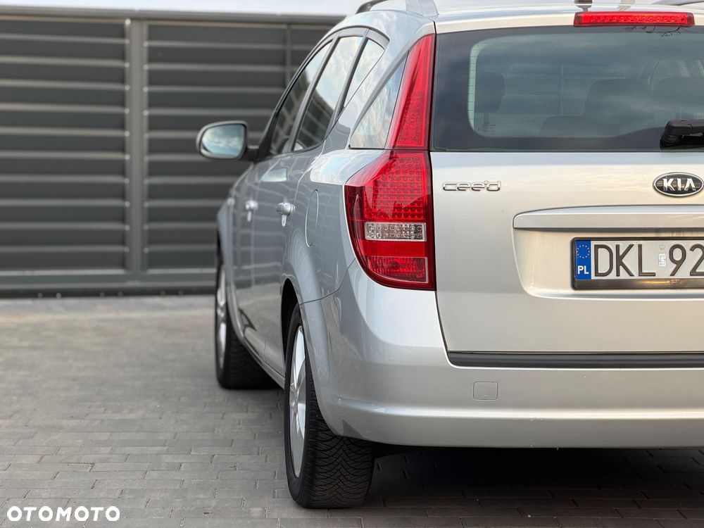 Kia Ceed 1.4 Comfort - 27