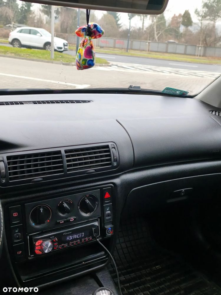 Volkswagen Passat Variant 1.8 5V Turbo - 13