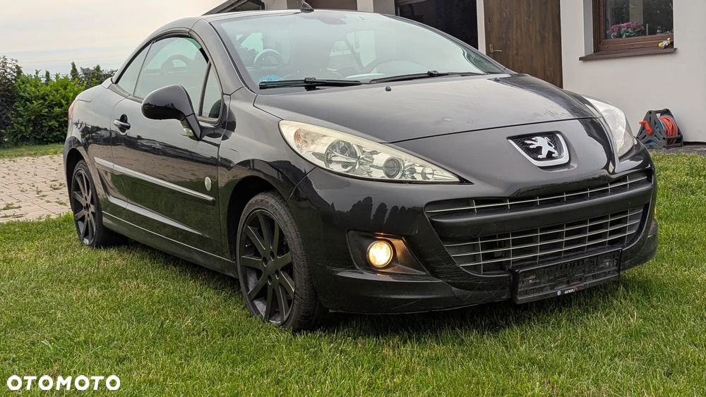 Peugeot 207 CC - 12