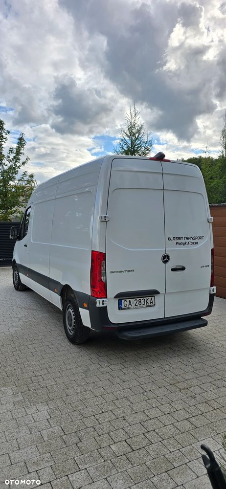 Mercedes-Benz Sprinter w907 w910 - 7